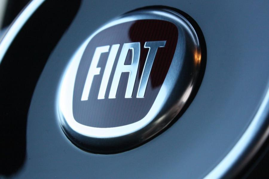  Fiat 500e 2013 года  (фото 84 из 141)